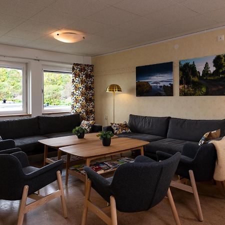 Logi Tuppen, Vandrarhem - Oskarshamns Folkhoegskola Kültér fotó